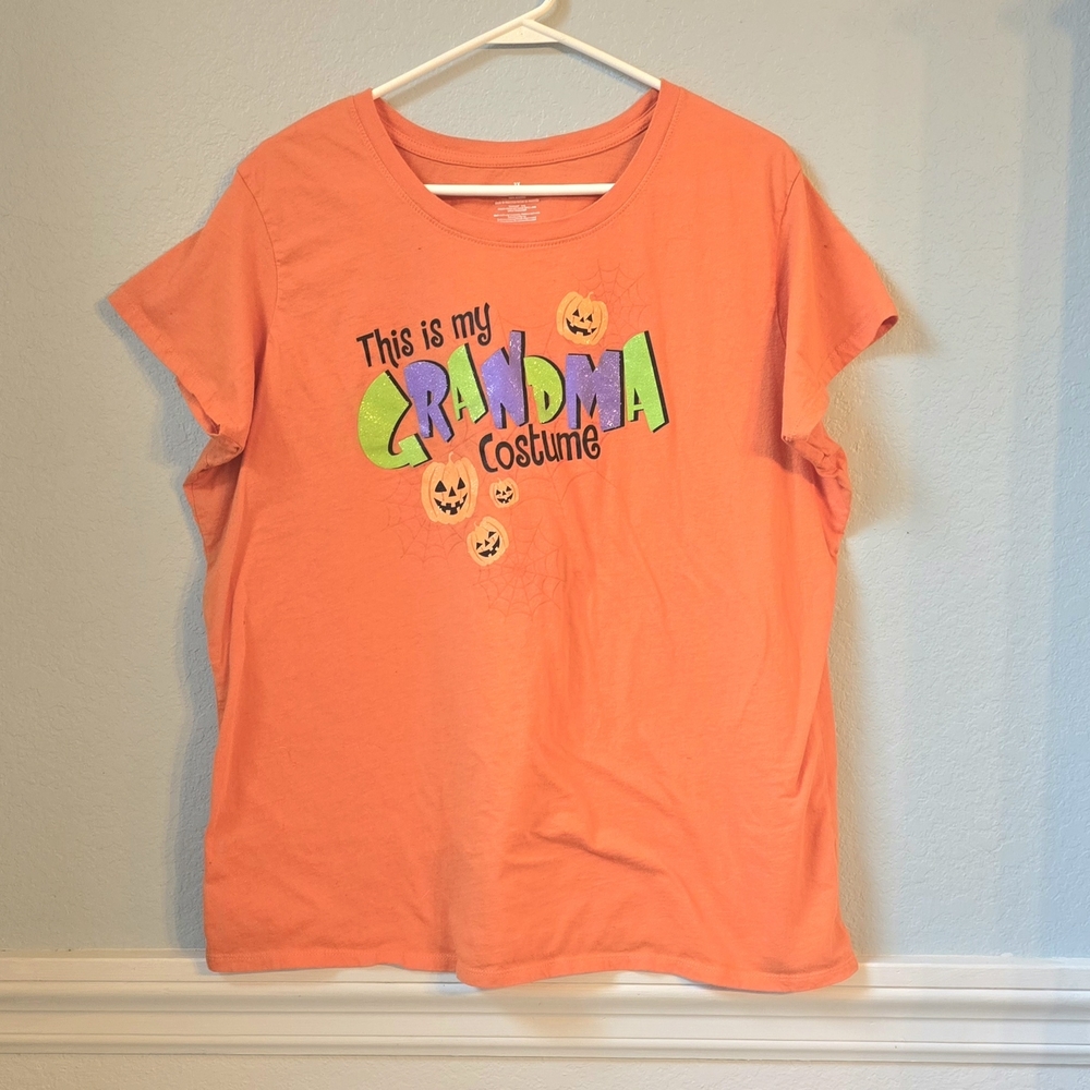 Women's Orange 'Grandma Costume' Tee ☆ Size 24